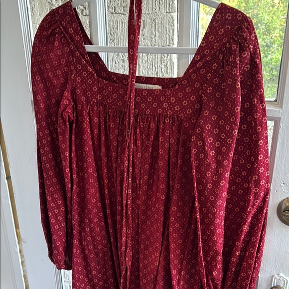 Red Long Sleeve Dress - Picture 5 of 5
